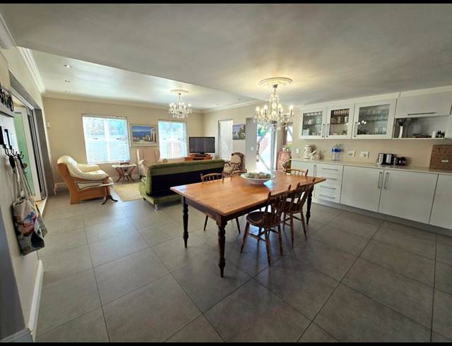 3 BEDROOM HOUSE FOR SALE IN BRITANNIA BAY